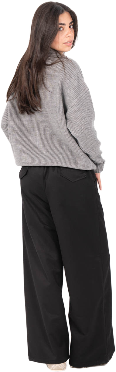 GREY KNITTED SWEATER