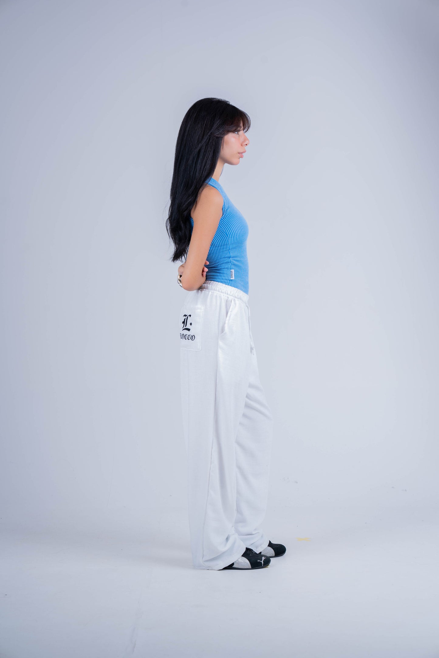 Light Blue Ribbed Wave Tank