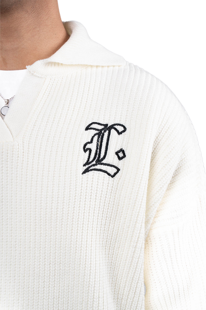 WHITE KNITTED SWEATER