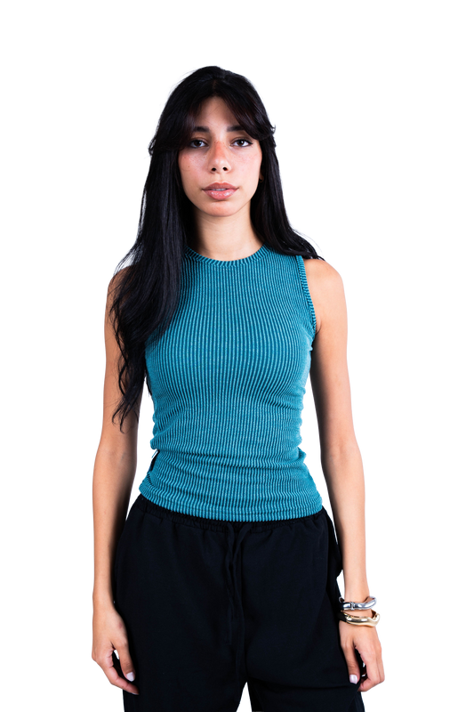 Turquoise Ribbed Wave Tank
