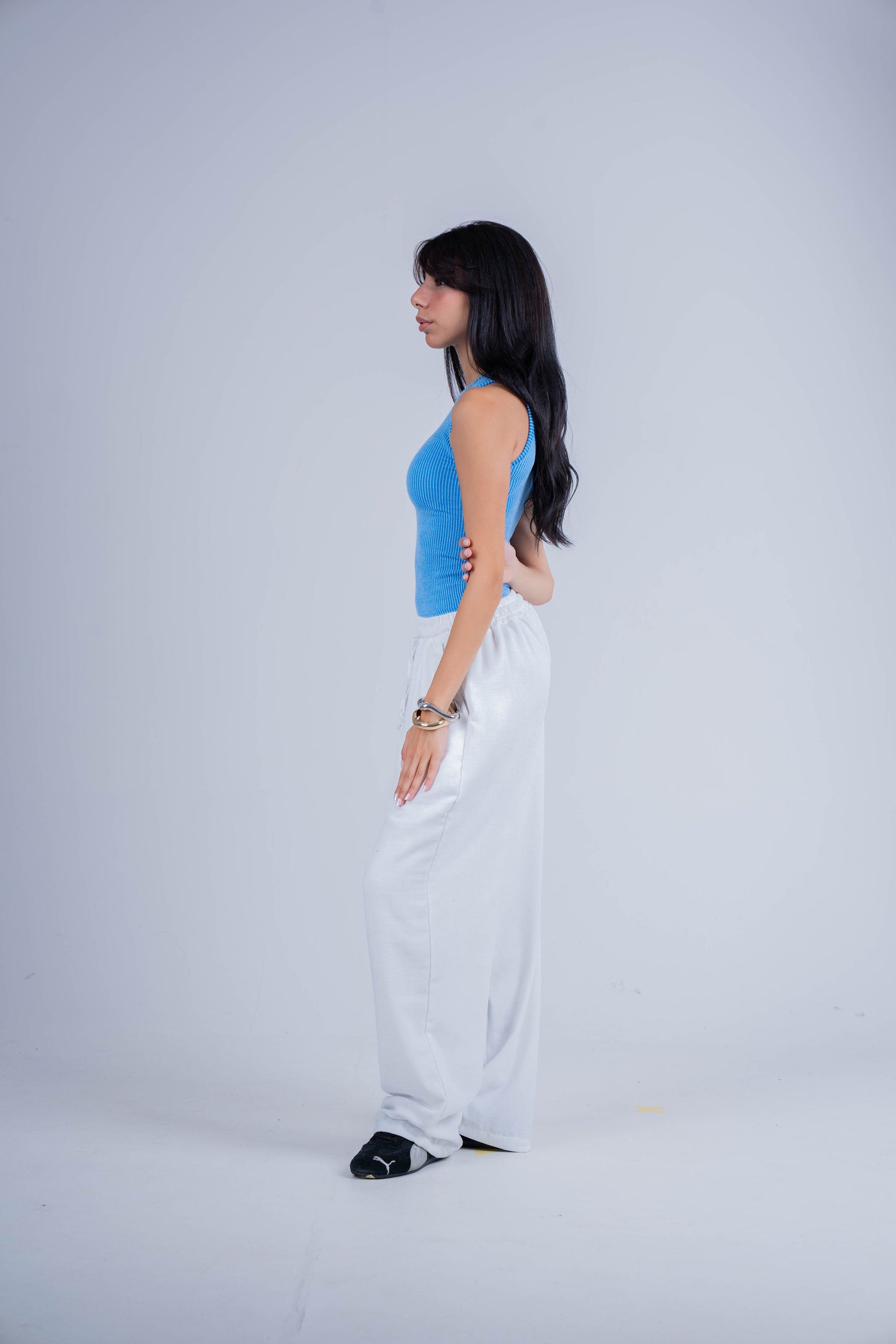 Light Blue Ribbed Wave Tank